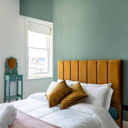 Stylish Beachfront Apartment, Sweeping Ocean Views And Luxury Touches ハーン・ベイ エクステリア 写真