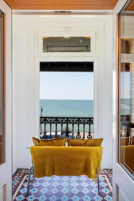Stylish Beachfront Apartment, Sweeping Ocean Views And Luxury Touches ハーン・ベイ エクステリア 写真
