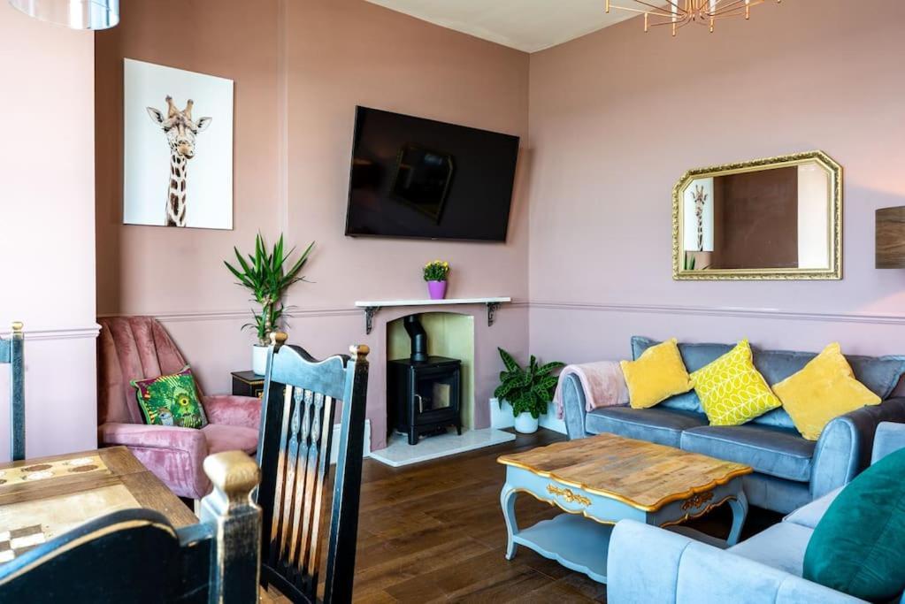 Stylish Beachfront Apartment, Sweeping Ocean Views And Luxury Touches ハーン・ベイ エクステリア 写真