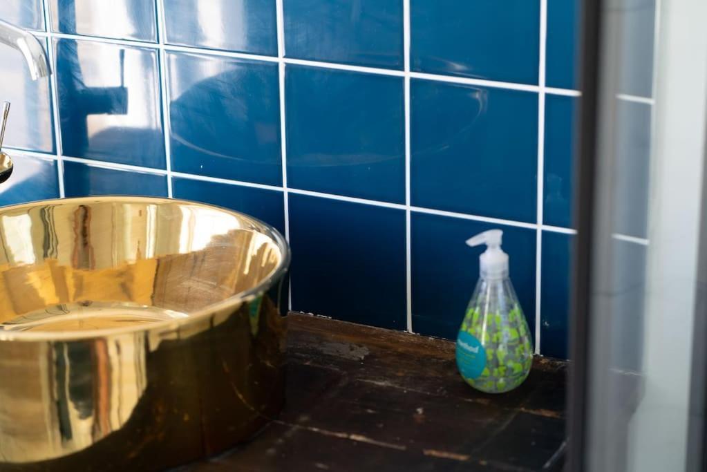 Stylish Beachfront Apartment, Sweeping Ocean Views And Luxury Touches ハーン・ベイ エクステリア 写真