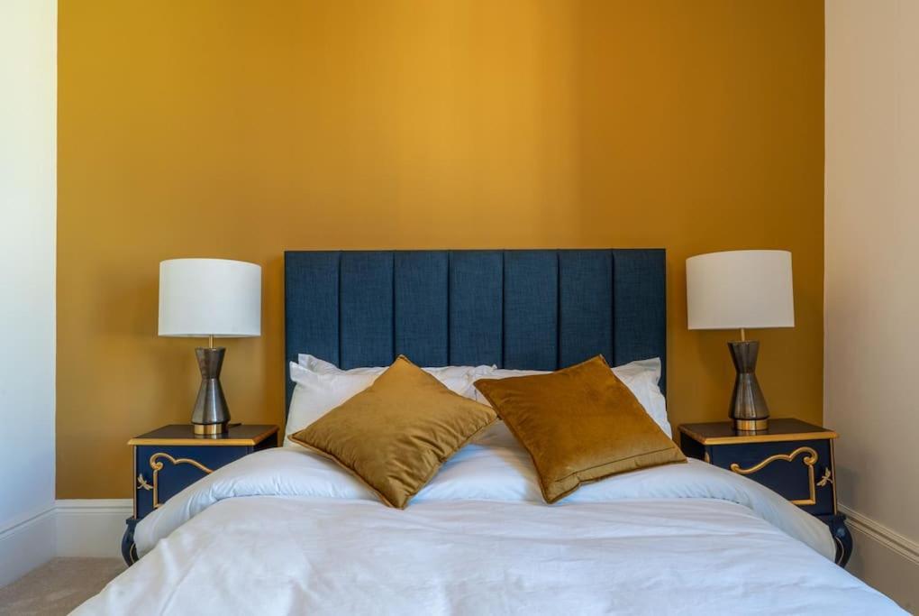 Stylish Beachfront Apartment, Sweeping Ocean Views And Luxury Touches ハーン・ベイ エクステリア 写真