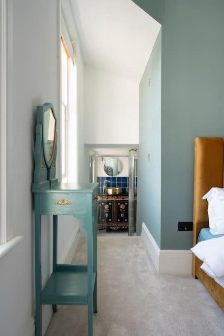 Stylish Beachfront Apartment, Sweeping Ocean Views And Luxury Touches ハーン・ベイ エクステリア 写真