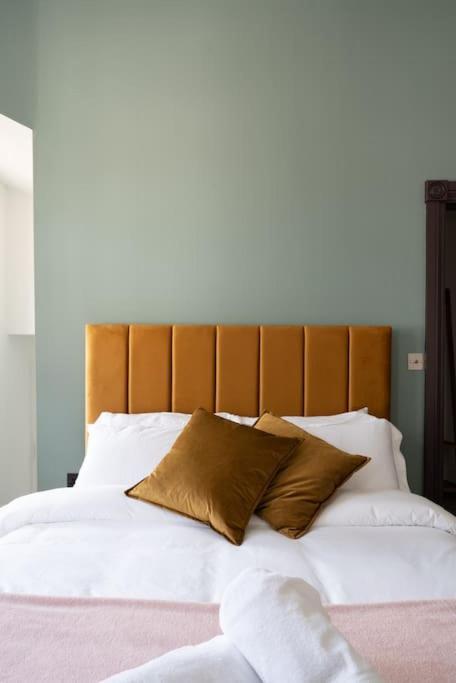 Stylish Beachfront Apartment, Sweeping Ocean Views And Luxury Touches ハーン・ベイ エクステリア 写真